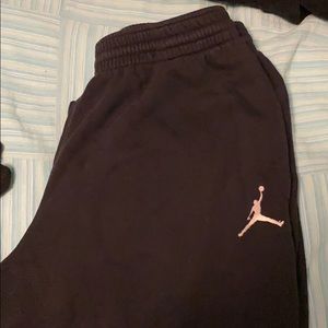 Black Jordan XL sweats